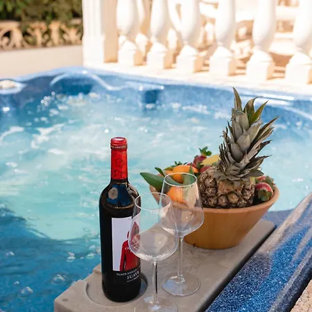 Villa Vista Ifach - Rentcar *